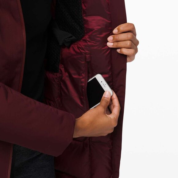 Lululemon Athletica Snow Warrior Jacket - Picture 6 of 15